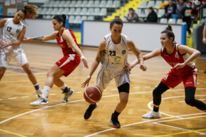 II liga koszykówki kobiet – MKS Pałac Młodzieży Tarnów – Ikar Niepołomice